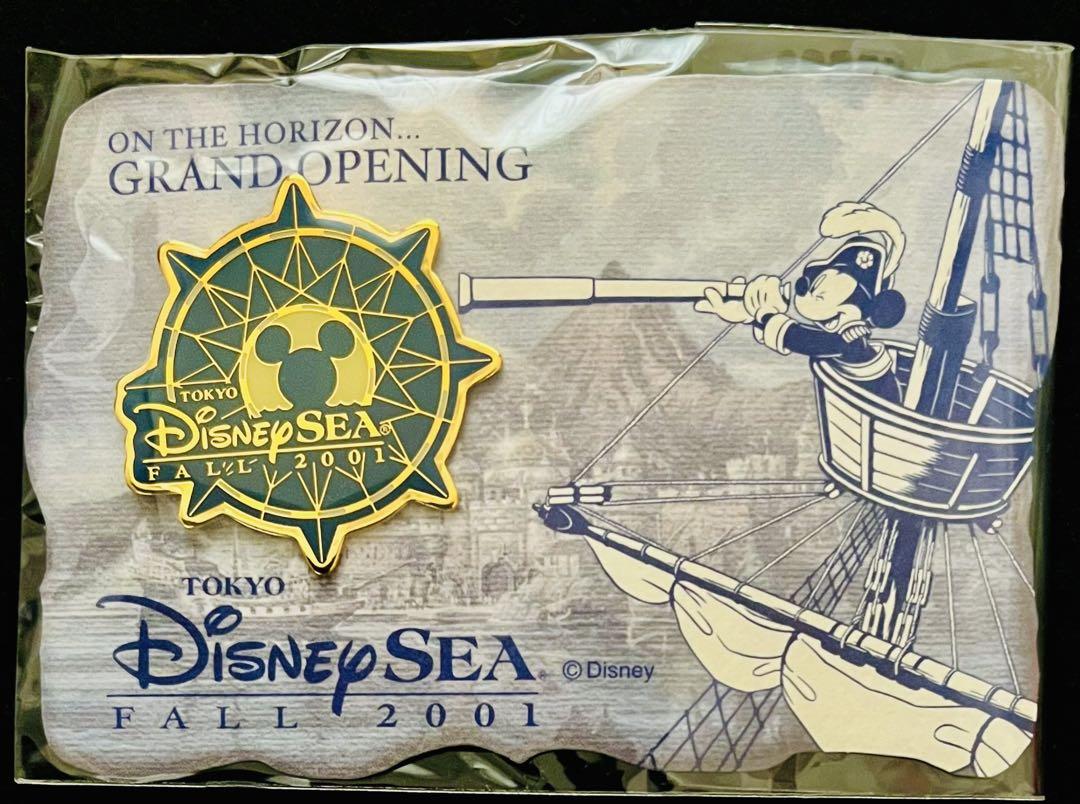美品/未開封 東京ディズニーシー グランドオープン 腕時計 ピンバッチ10個 美品/未開封 東京ディズニーシー グランドオープン 腕時計