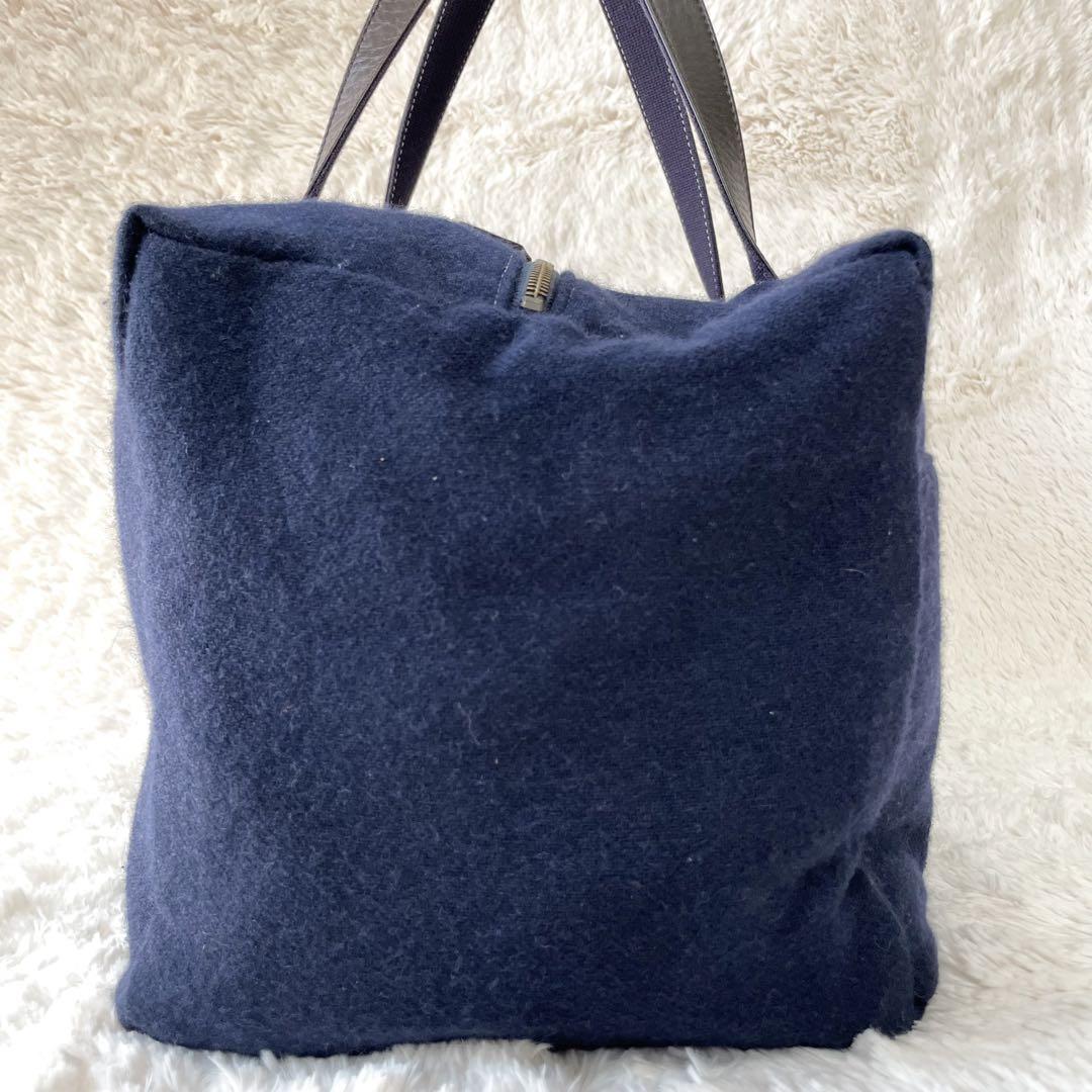 美品✨PORTER ポーター エッセンシャルデザイン ボストンバッグ 肩掛け可能 美品✨PORTER ポーター エッセンシャルデザイン ボストンバッグ