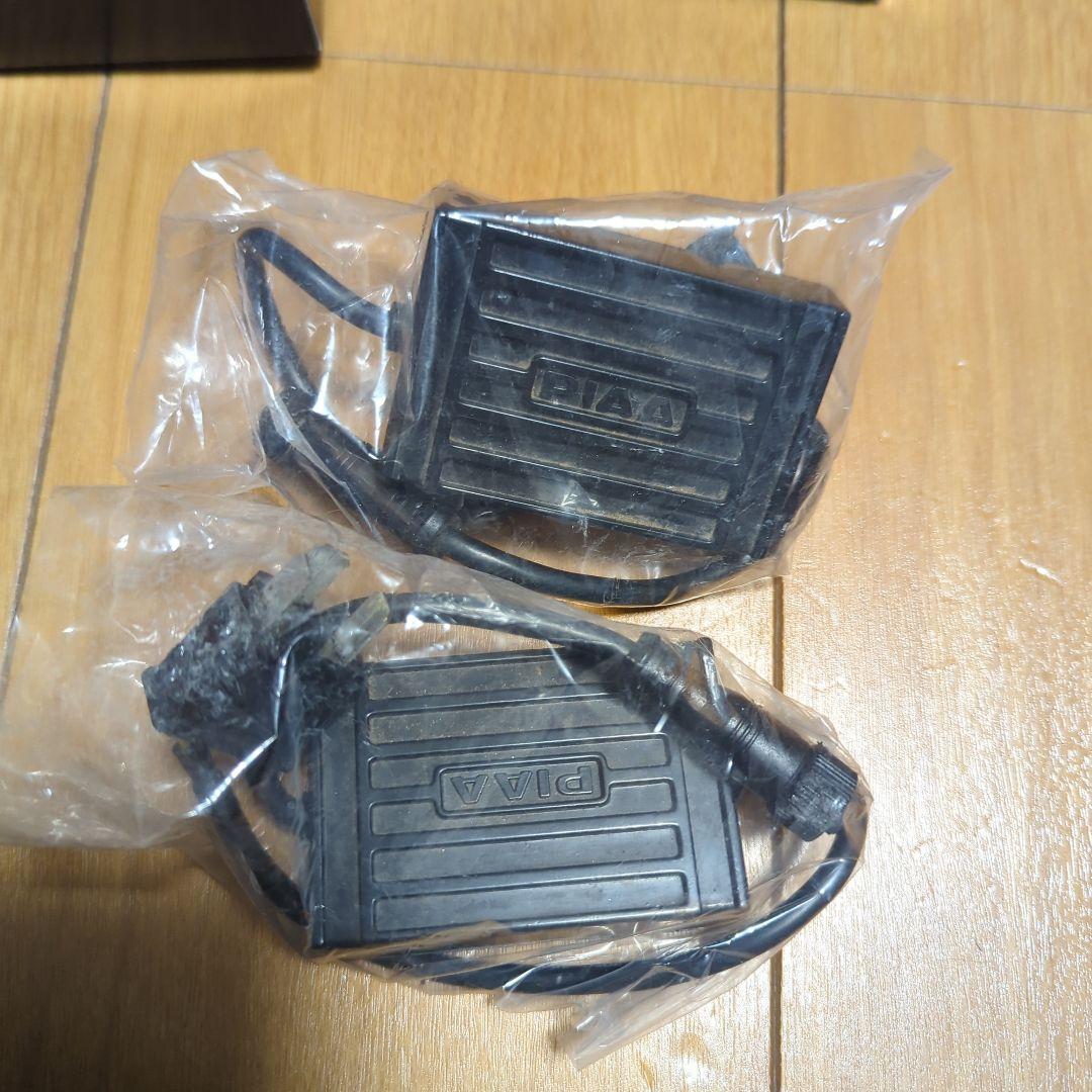 PIAA H4 LEDヘッドライト　3セット