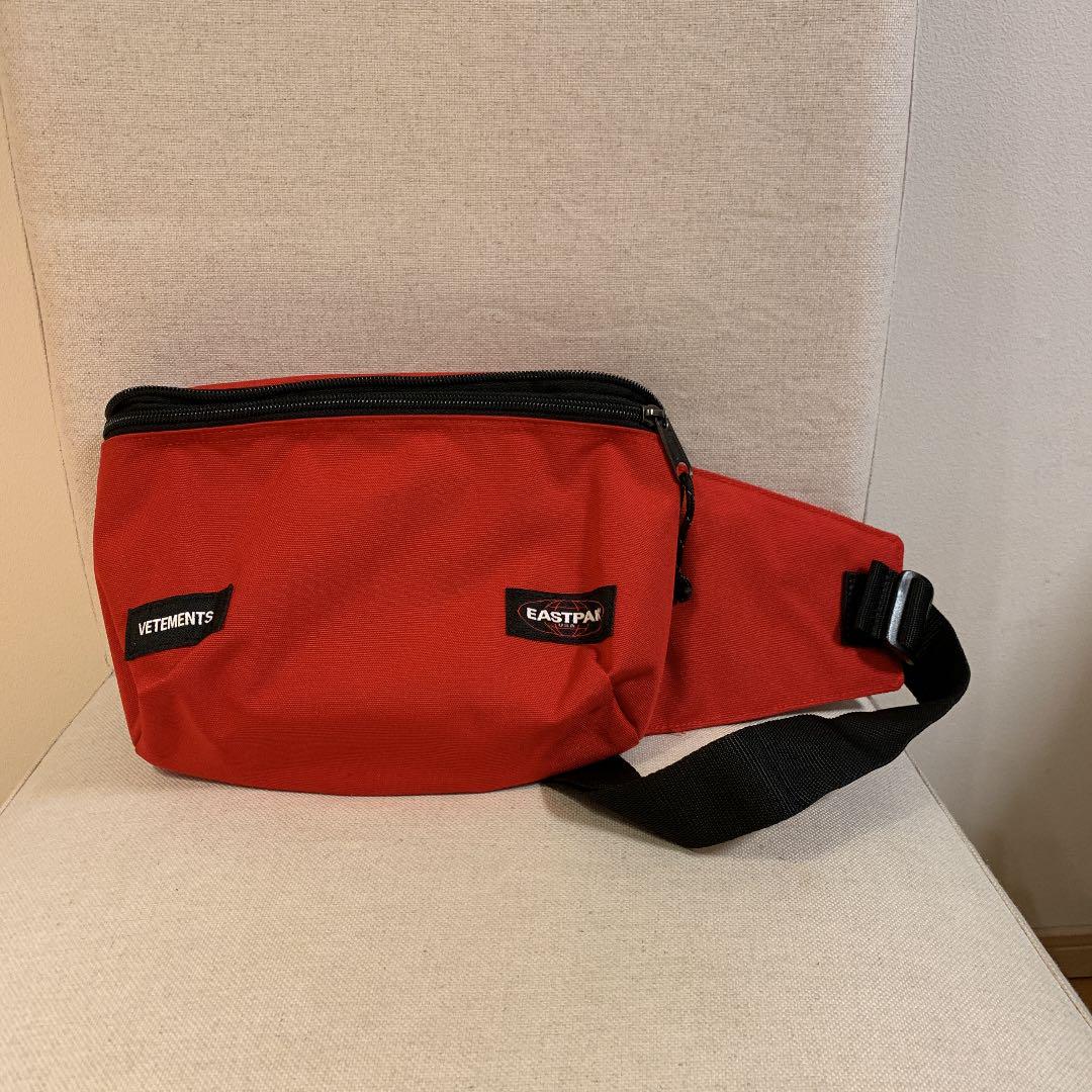 新品 VETEMENTS EASTPACK ヴェトモンイーストパック 赤