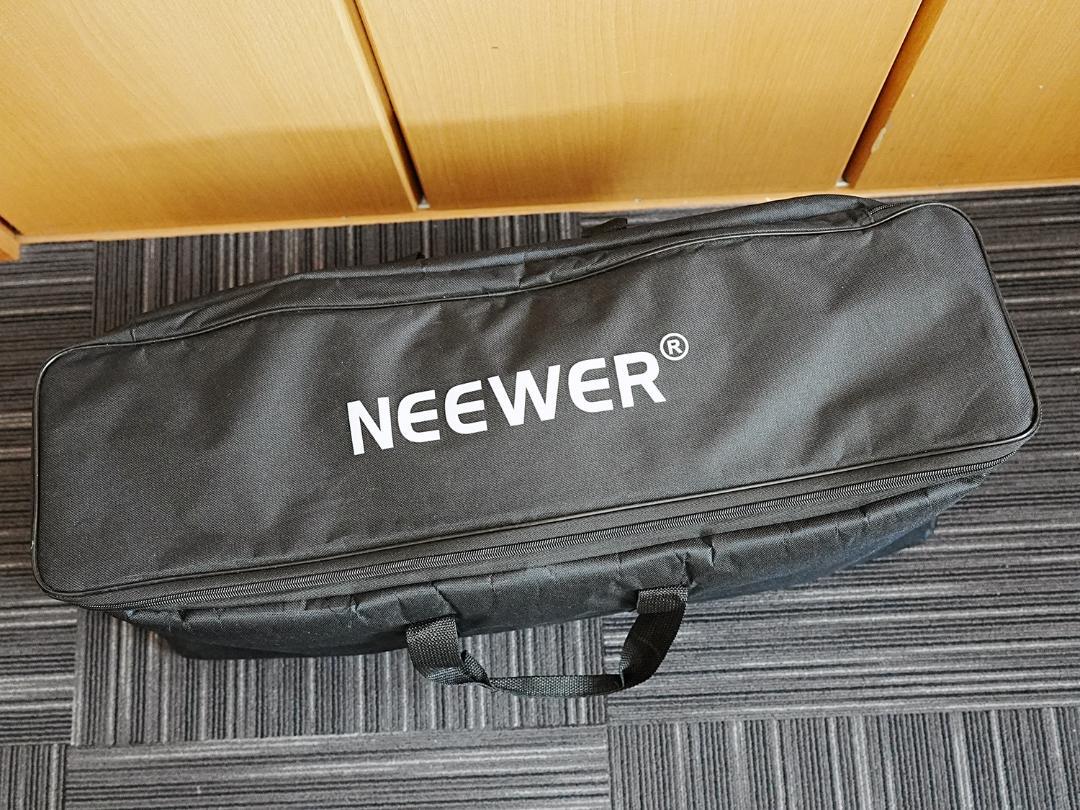 NEEWER