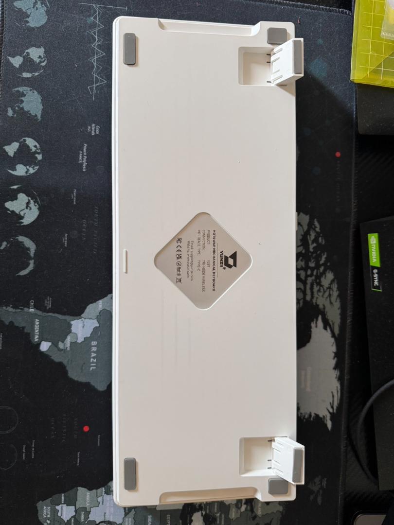 Yunzii YZ87 hotswap mechanical keyboard