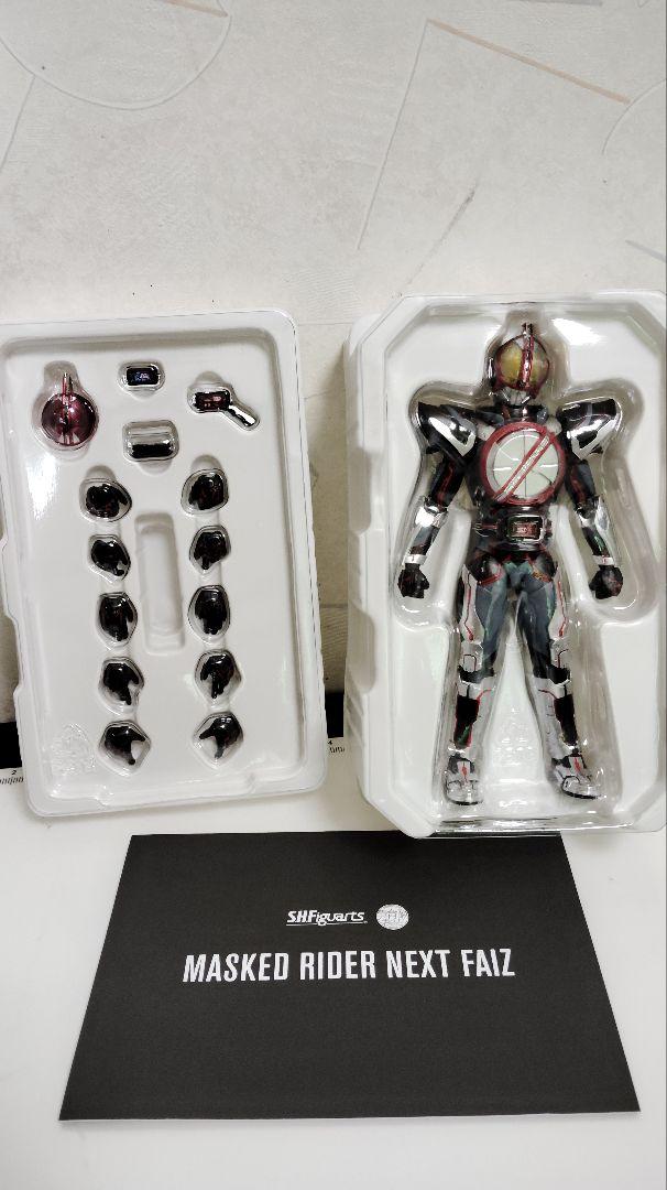 仮面ライダーファイズ　真骨彫製法　shフィギュアーツ