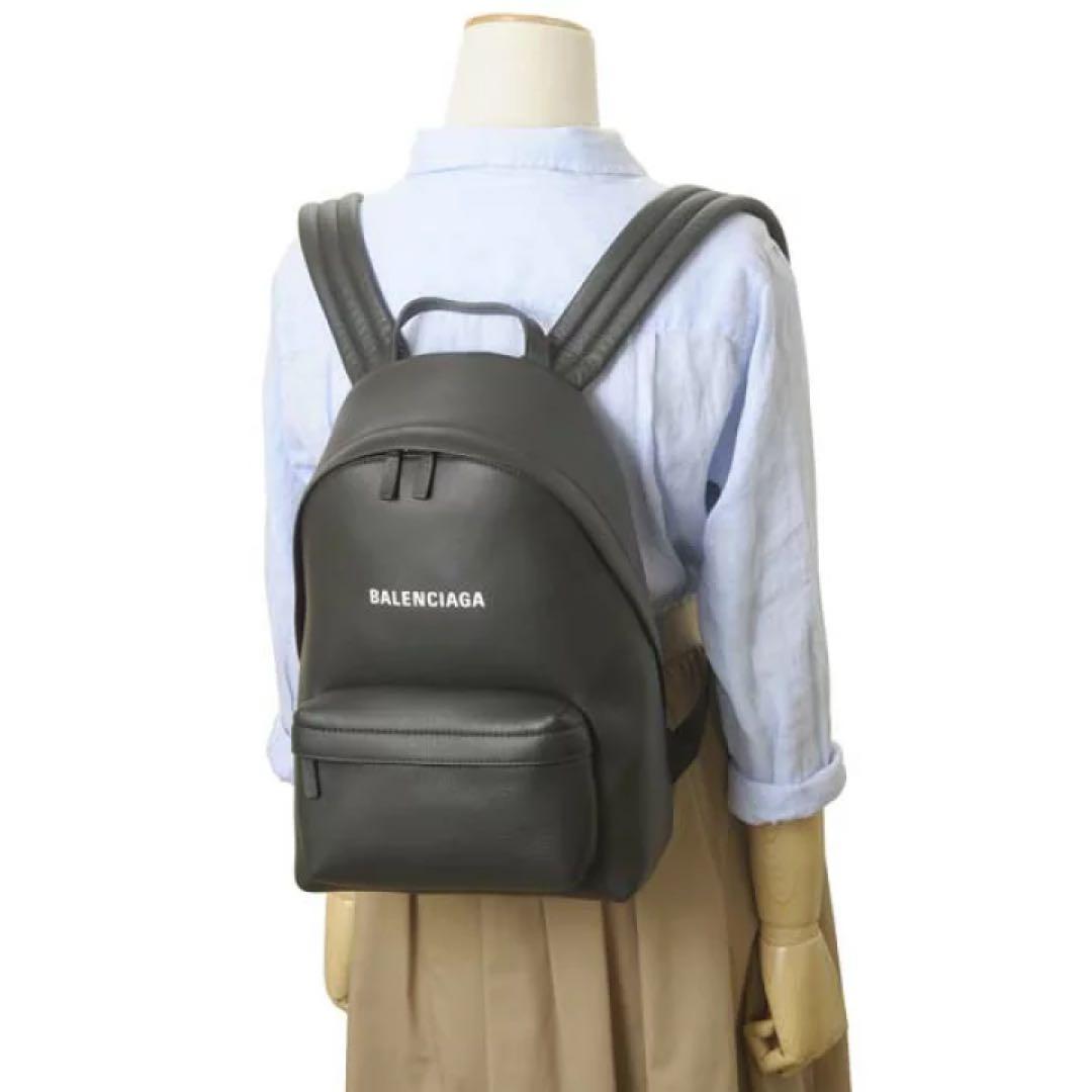 【人気】定価23万 BALENCIAGA エブリデイ バックパック ユニセックス 【人気】定価23万 BALENCIAGA エブリデイ バックパック ユニセックス