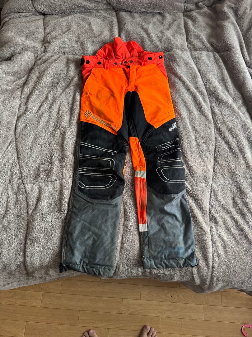 Husqvarna ハスクバーナ チェンソー防護ズボンEXTREME M