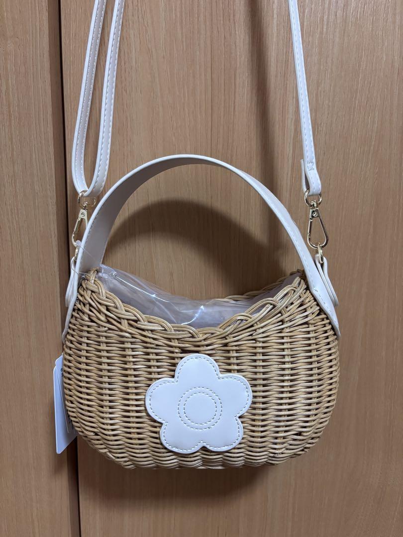 新品MARYQUANTラタンデイジーパッチ 2WAYショルダーベージュNew