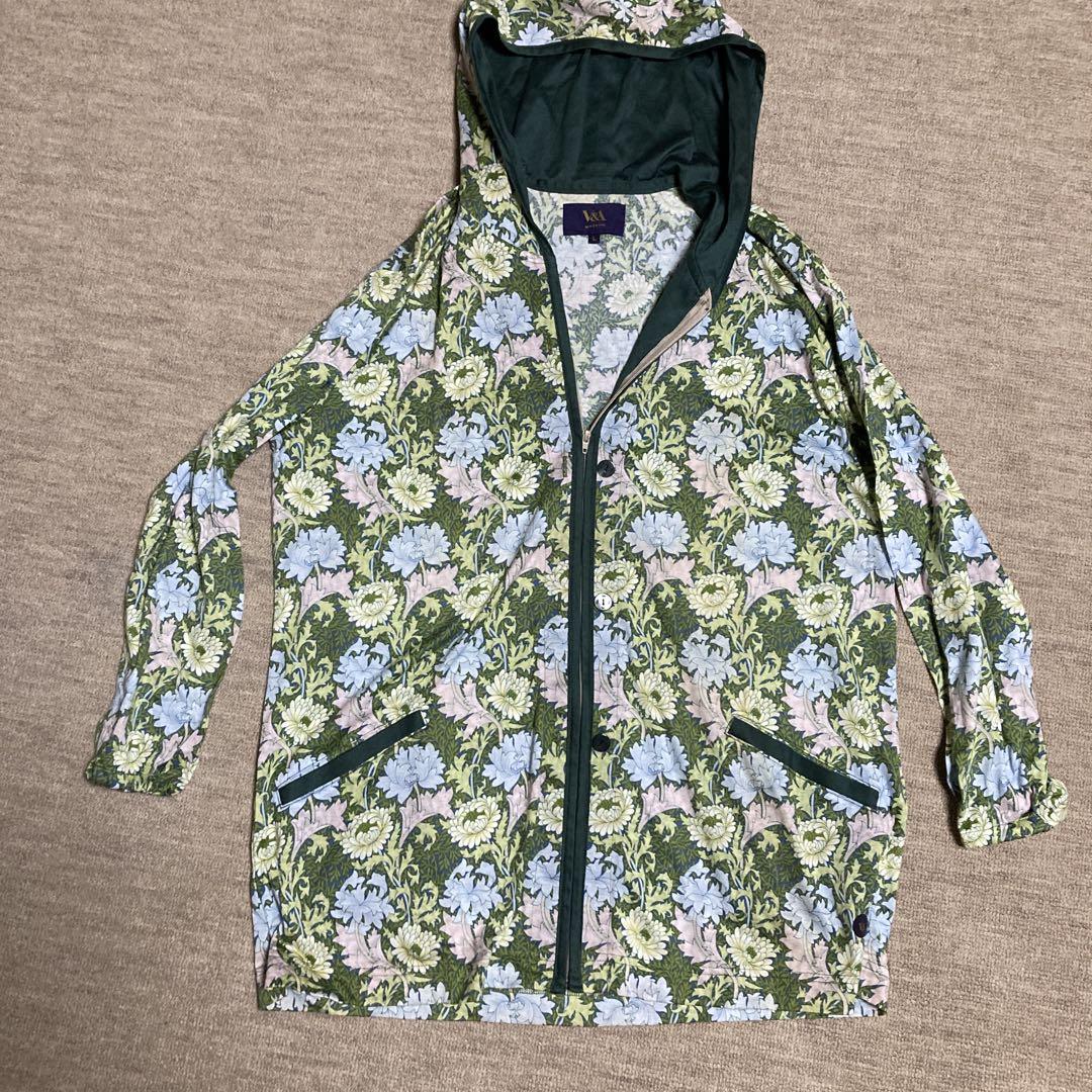V&A MUSEUM 花柄マウンテンパーカー L