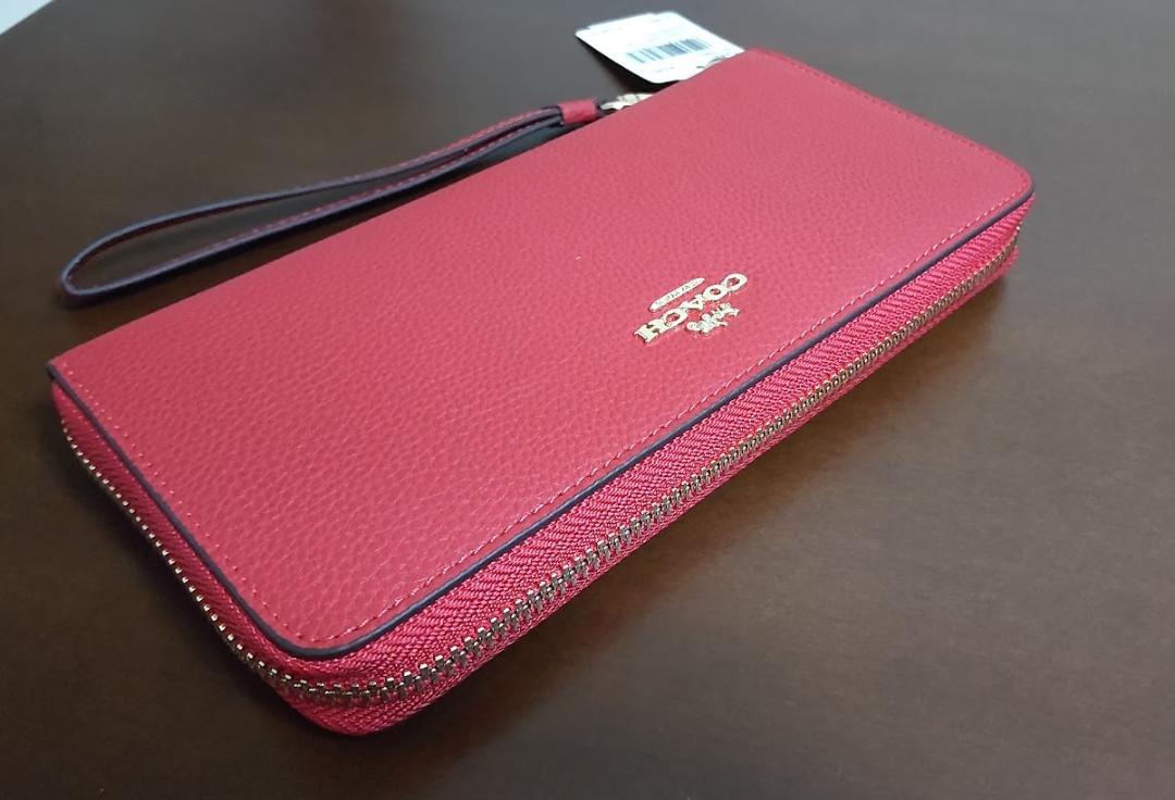 未使用タグ付】COACH 長財布 ラウンドファスナーストラップ付