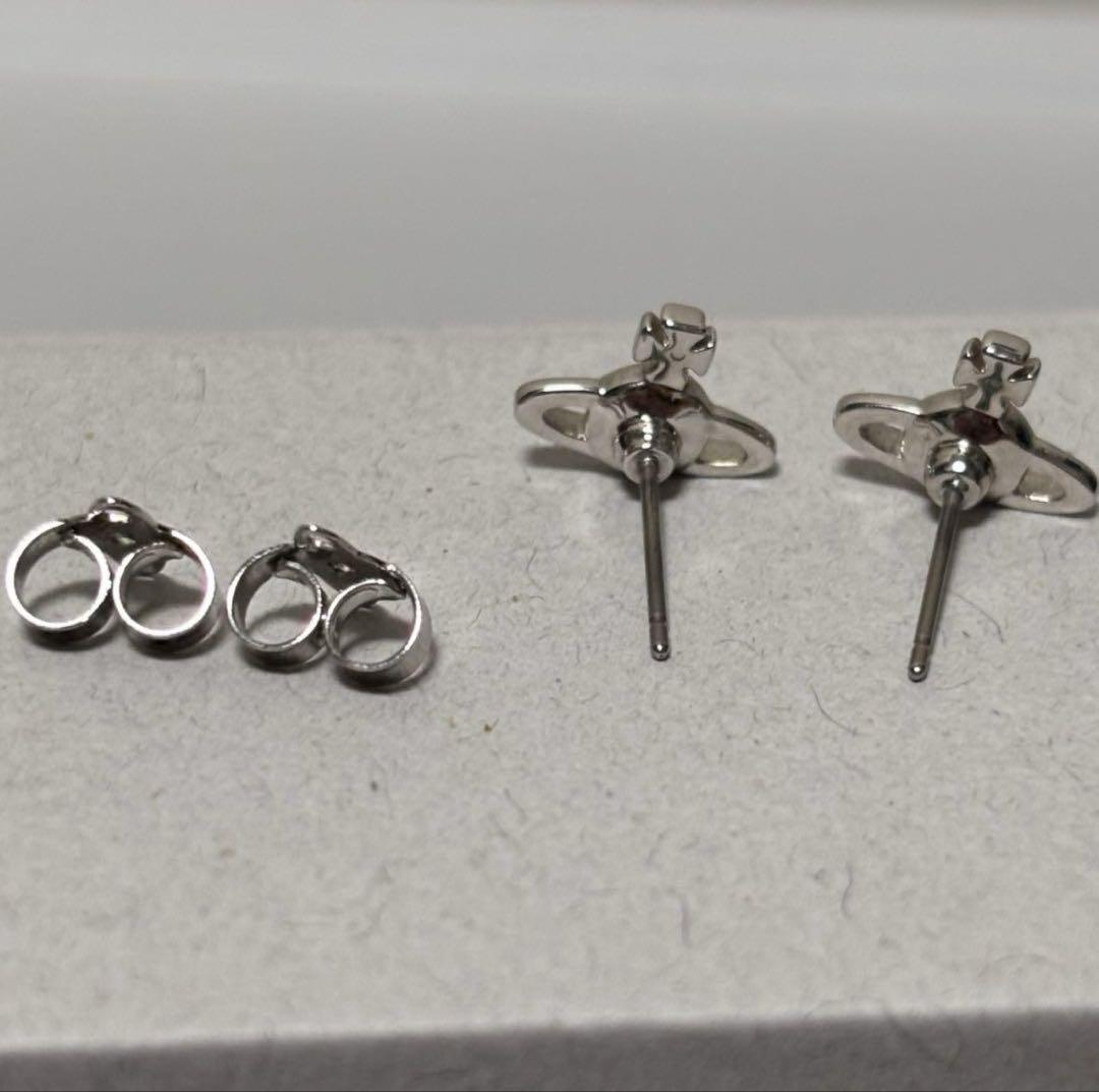 Vivienne Westwood ピアス　両耳用