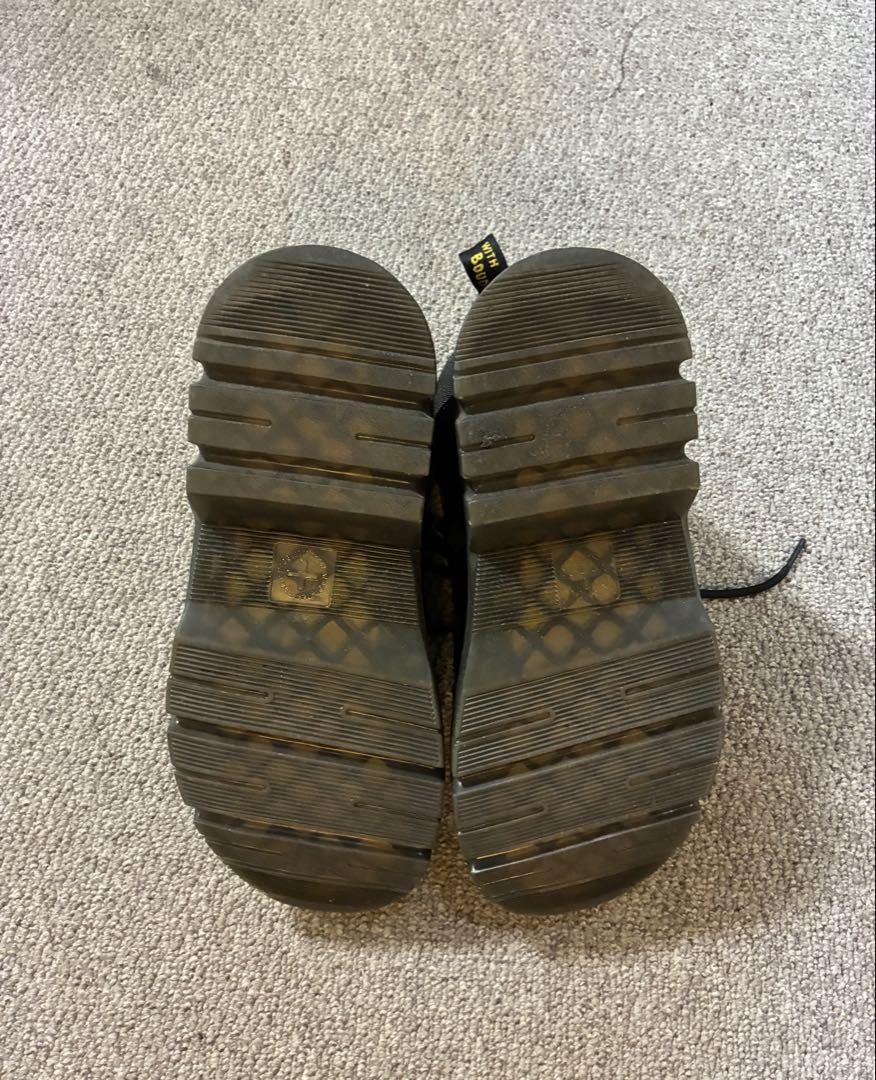 Dr. Martens ドクターマーチン BOURY AW006 KV06X