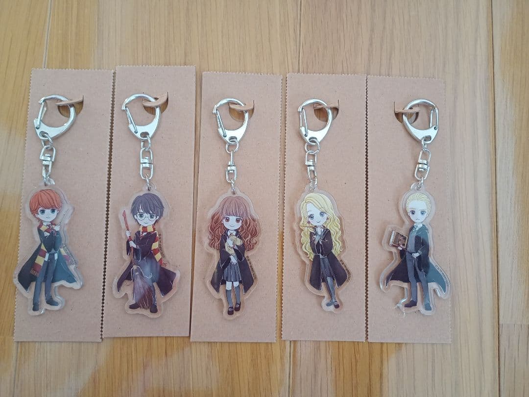 ハリー・ポッター アクリルキーホルダー5個セット - メルカリ