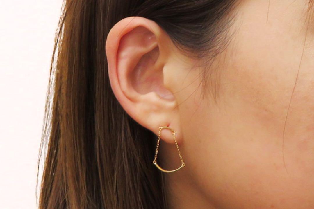 【送料込】 新品♡ 日本製 スイングピアス 18金ピアス チェーンピアス K18YG アクセサリー