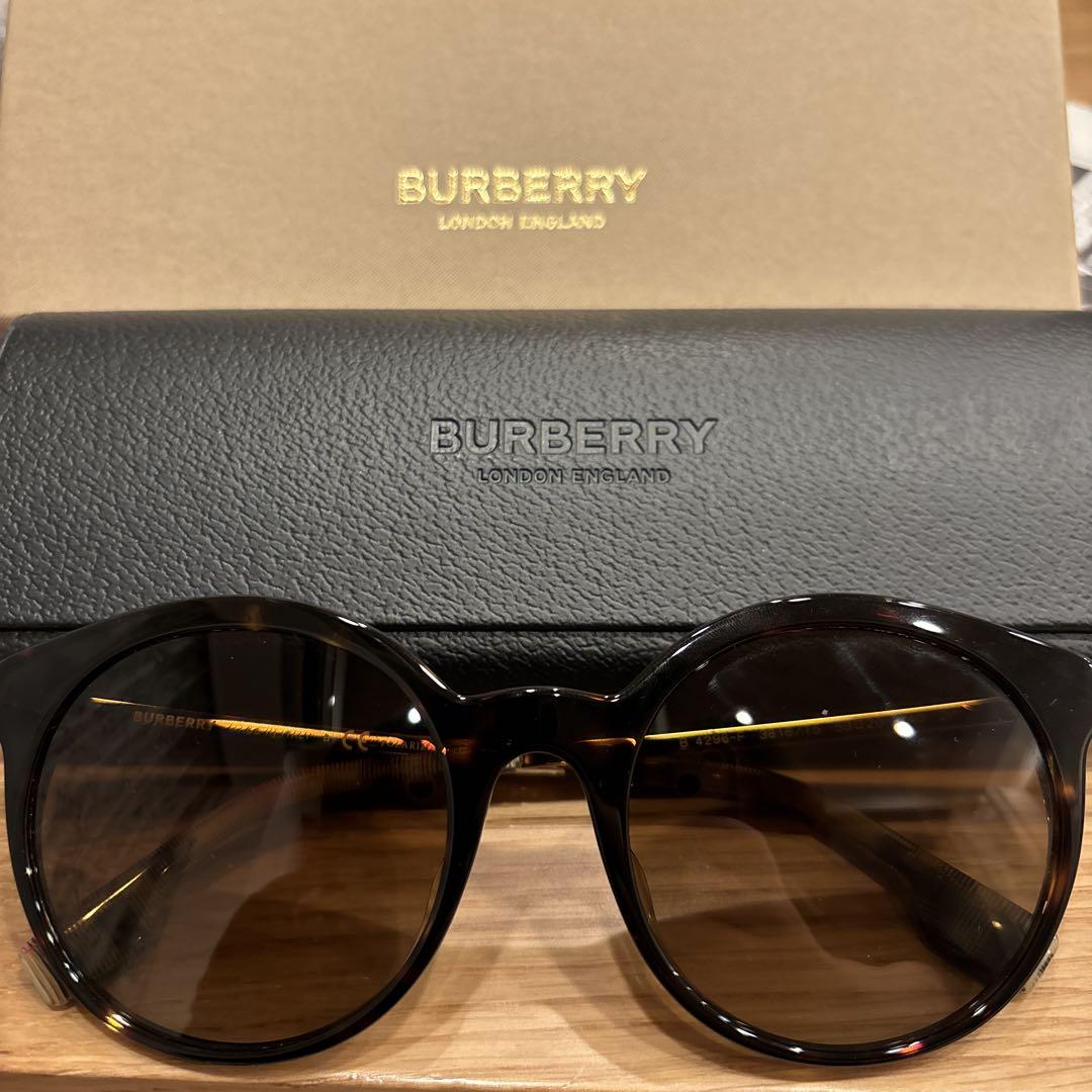 BURBERRY サングラス 新品未使用