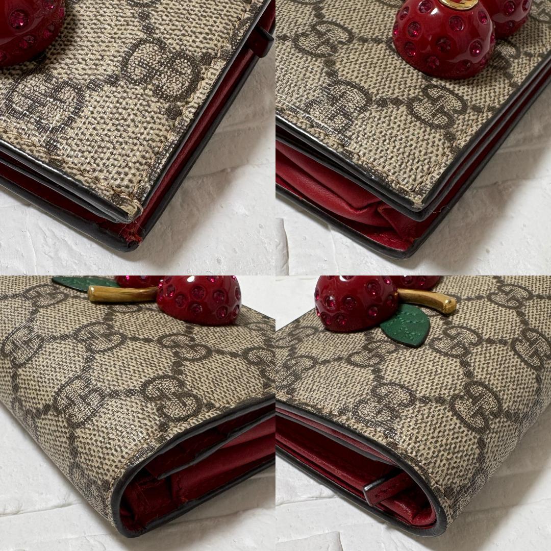 GUCCI GGスプリーム チェリー 二つ折り財布 ブラウン コンパクト財布