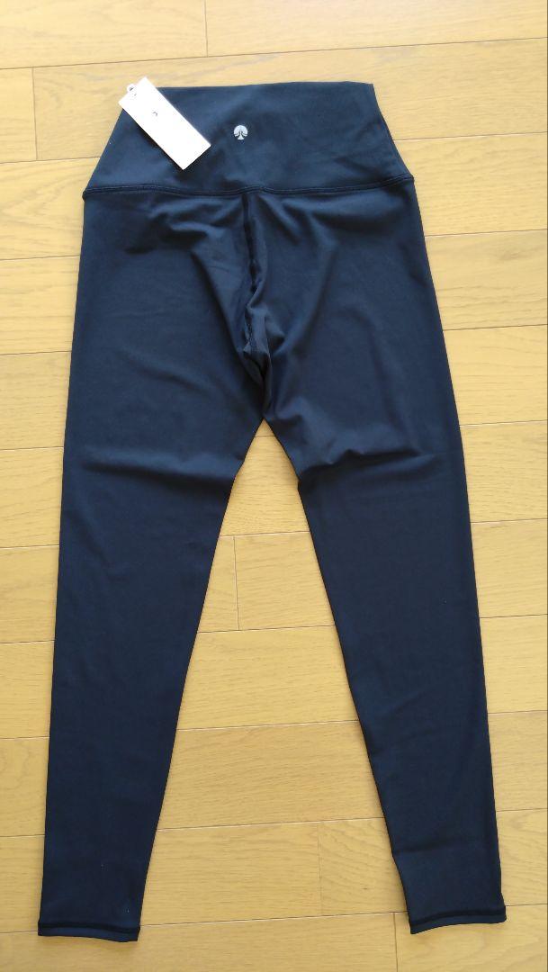 【新品】LAVA SUKARA ヨガウェア  Mサイズ　ベーシックレギンス