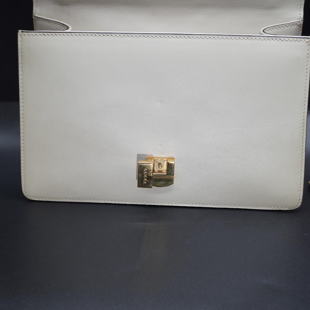 Gucci シルヴィー　　ショルダーバッグ