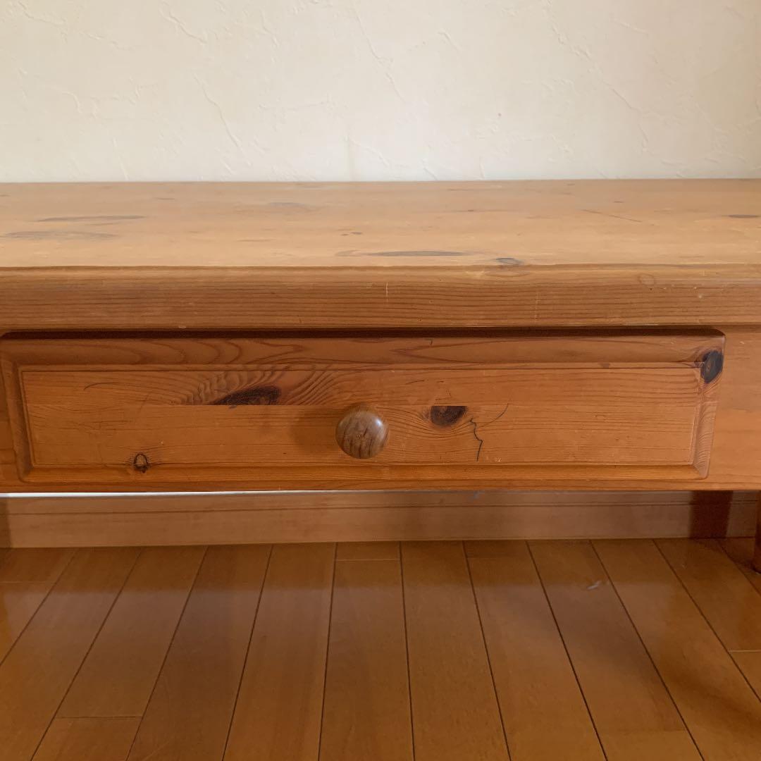 センターテーブル