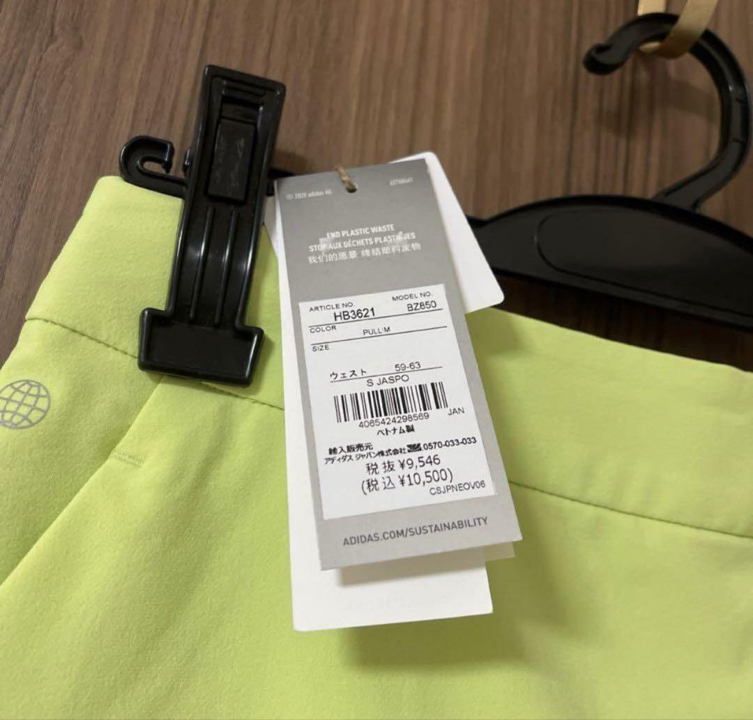 新品✨アディダスゴルフ　上下　半袖モックネックシャツ　スカート　黒　ライム　Ｓ