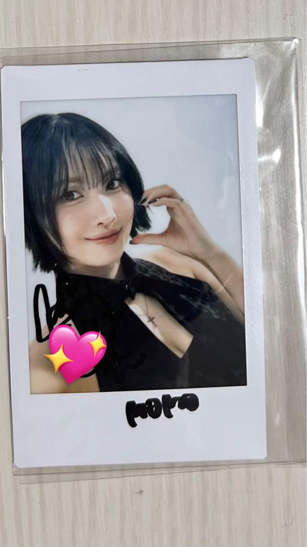 TWICE MOMO サイン入りポラロイド写真 B賞