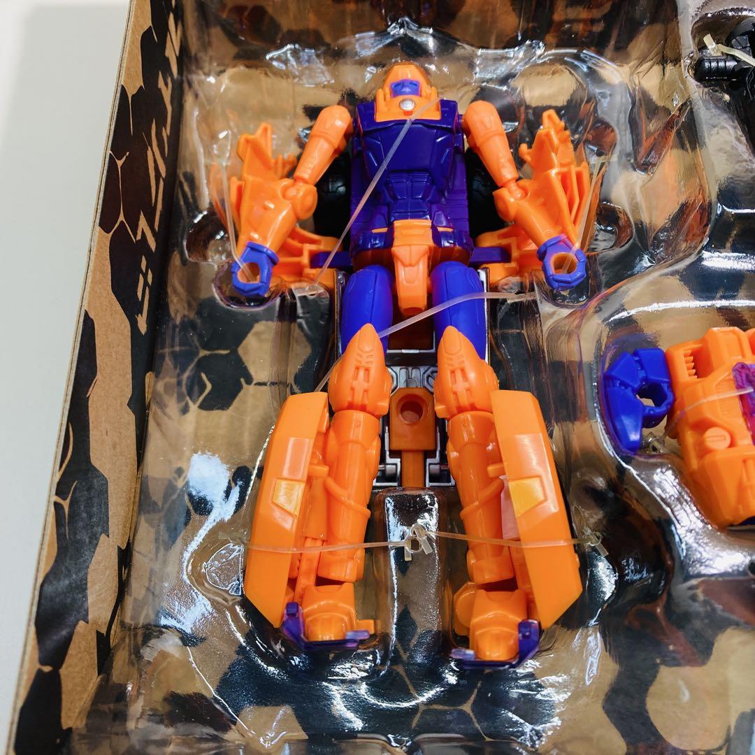 【新品未使用】ハズブロ トランスフォーマー シージ オートボット ランサー