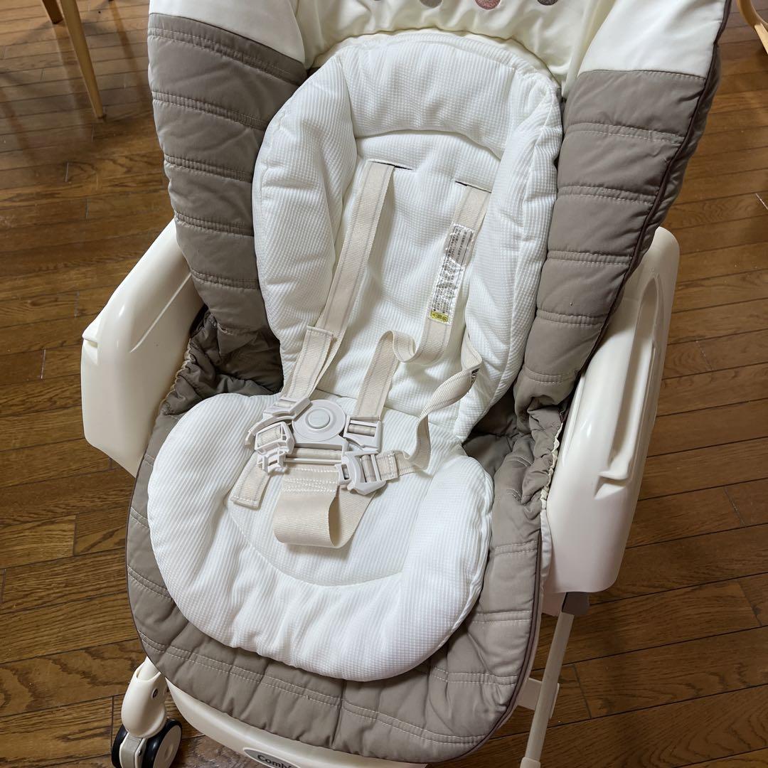 [電動　美品]Combi ネムリラ AUTO SWING エッグショック BE