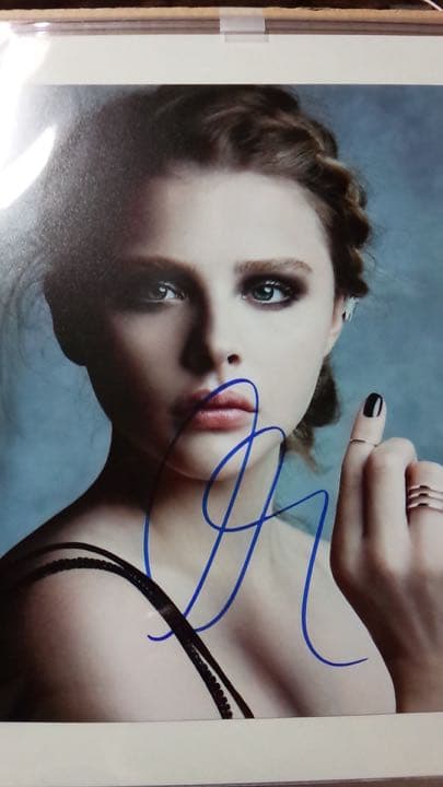 売り切り御免 直筆サイン クロエグレースモレッツ タレントグッズ Rmfsomidajn