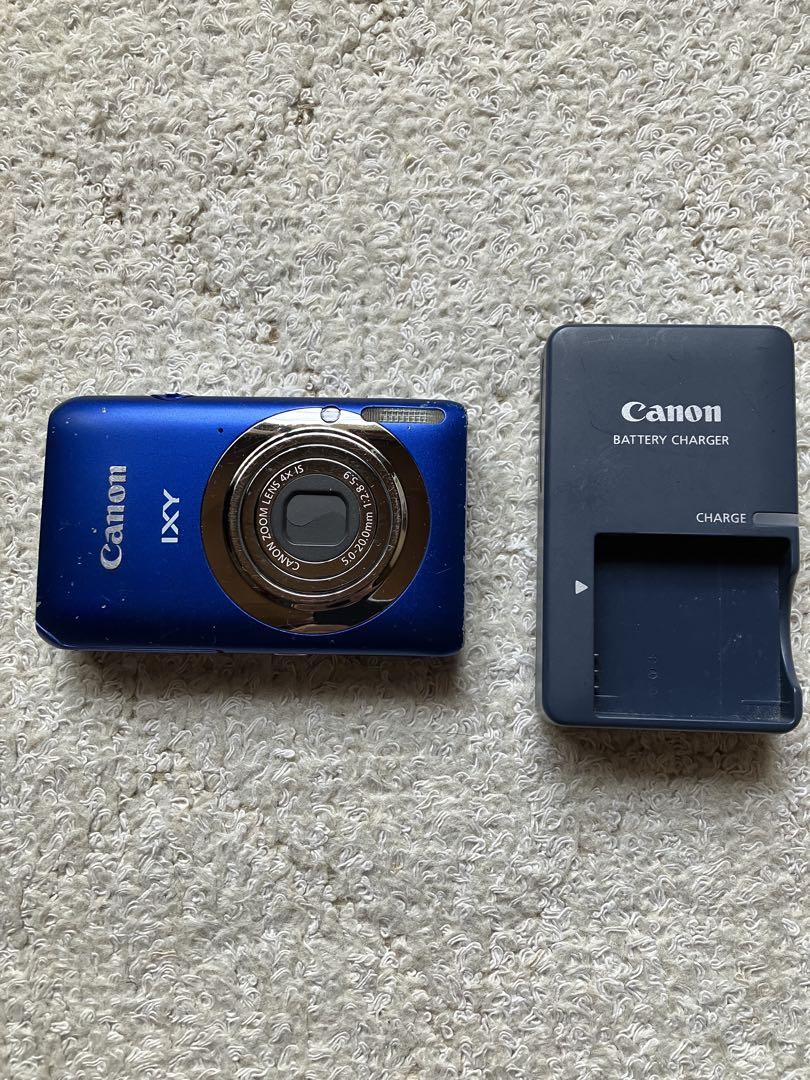Canon IXY PC1588 ジャンク品 充電器付き Canon IXY PC1588 ジャンク品 充電器付き（Canon IXY 210F PC1588）