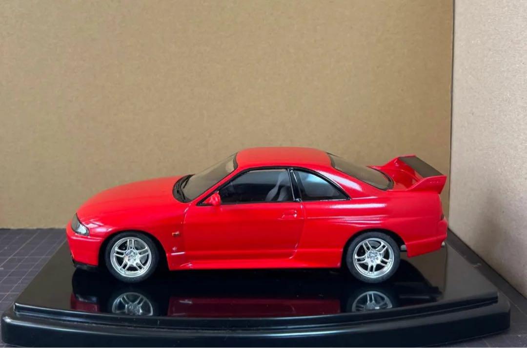 タミヤ プラモデル 1/24 日産 スカイライン GT-R BCNR33 完成品