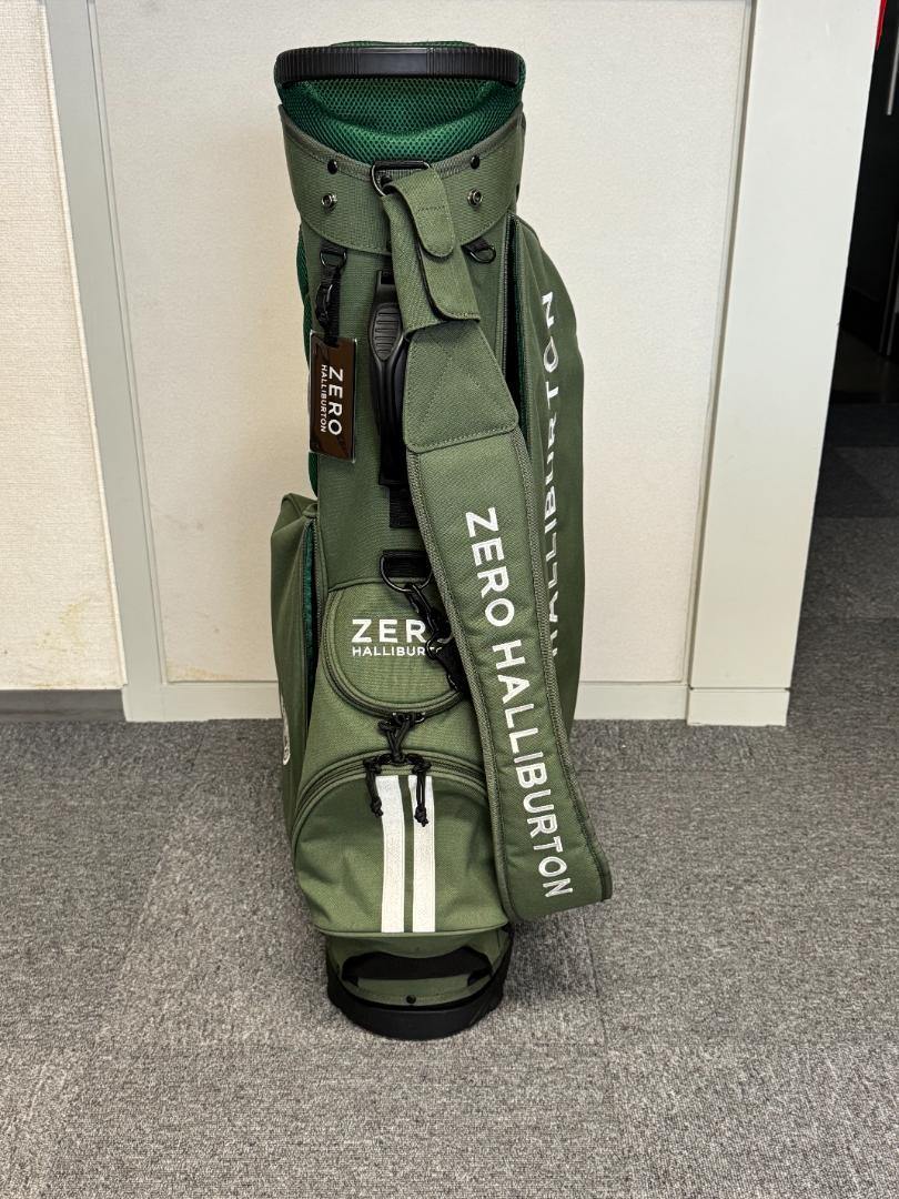 美品　ゼロハリバートン　ZHG-CB d3 スタンドキャディバッグ　カーキ Essence Series | Stand Bag ZHG-CB d3｜85082 – ZERO HALLIBURTON