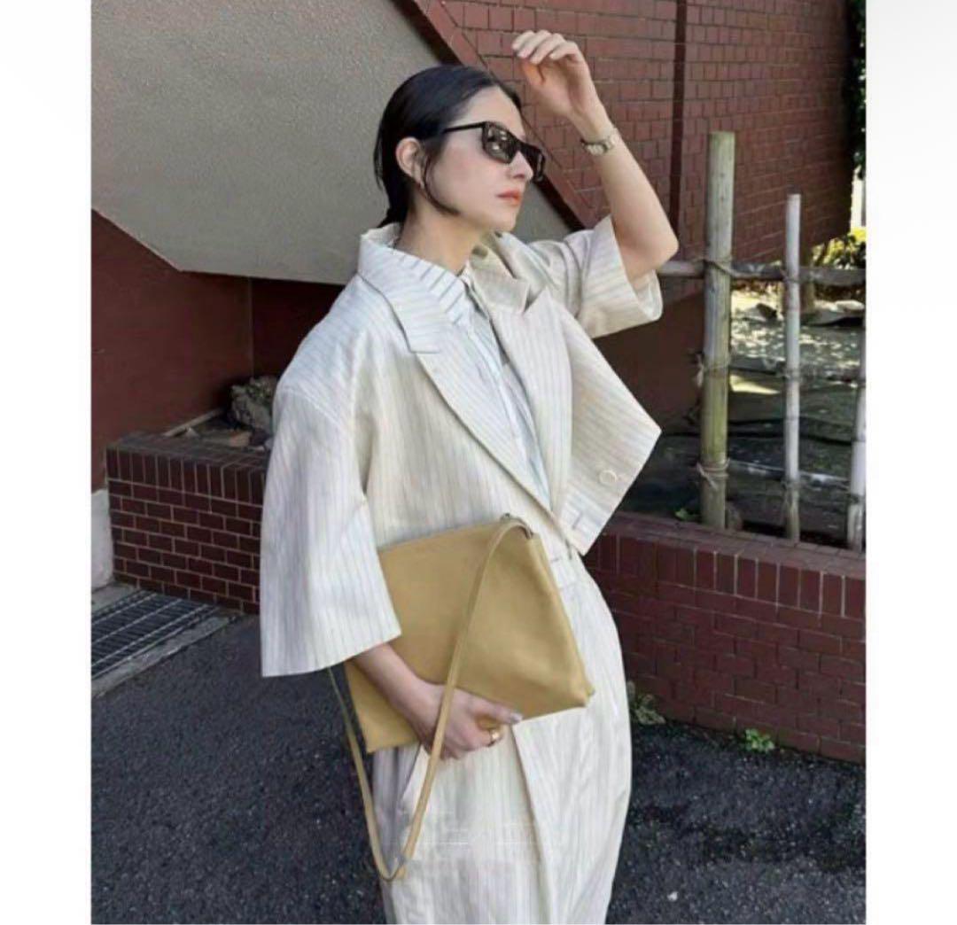 人気ブランドを CLANE クラネ 美品 24SS ✴︎ 定価2.8万円 カーブラインパンツ パンツ