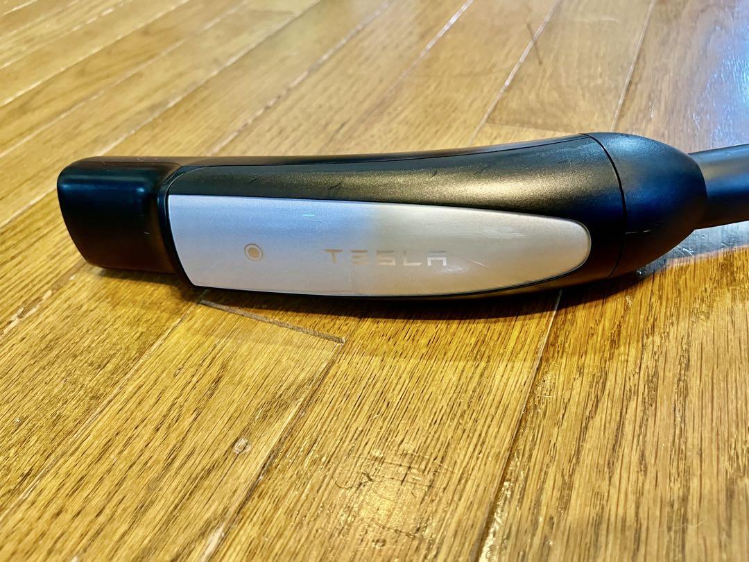 Tesla CHAdeMO Charging Adapter