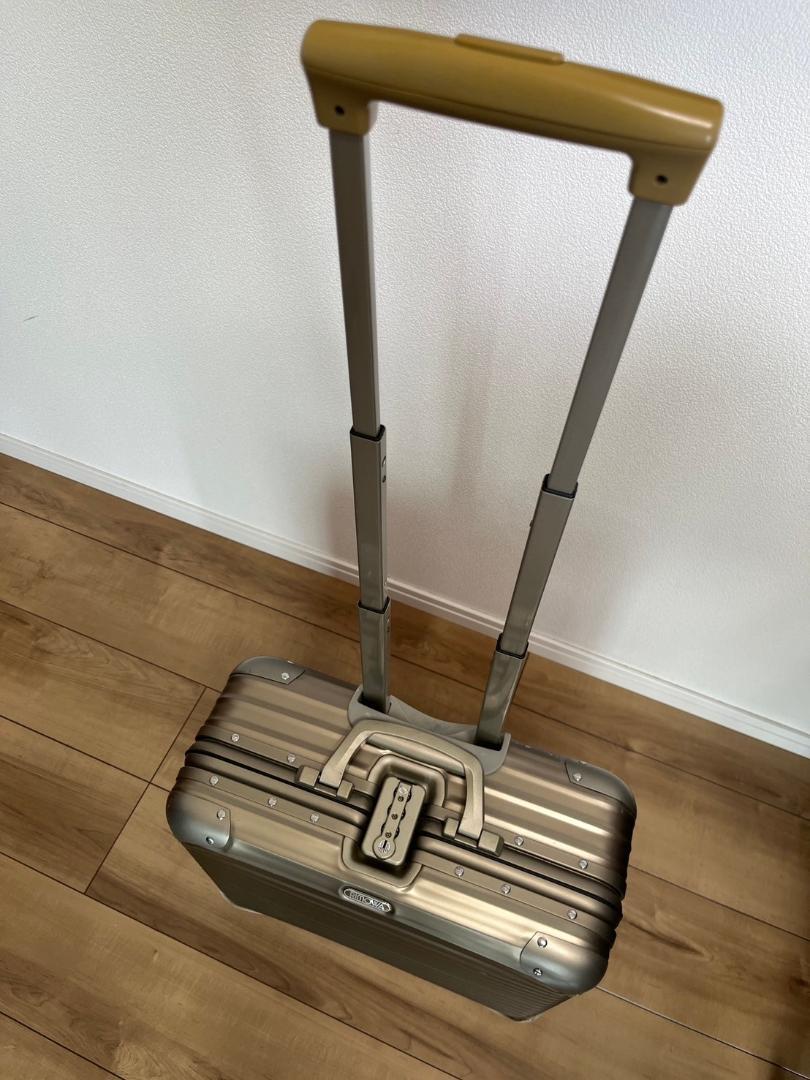 HNish　RIMOWA TOPAS TITAN Business