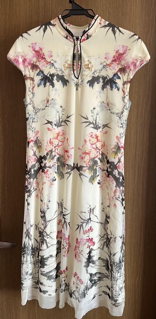 VIVIENNE TAM 花柄ワンピース　サイズ40
