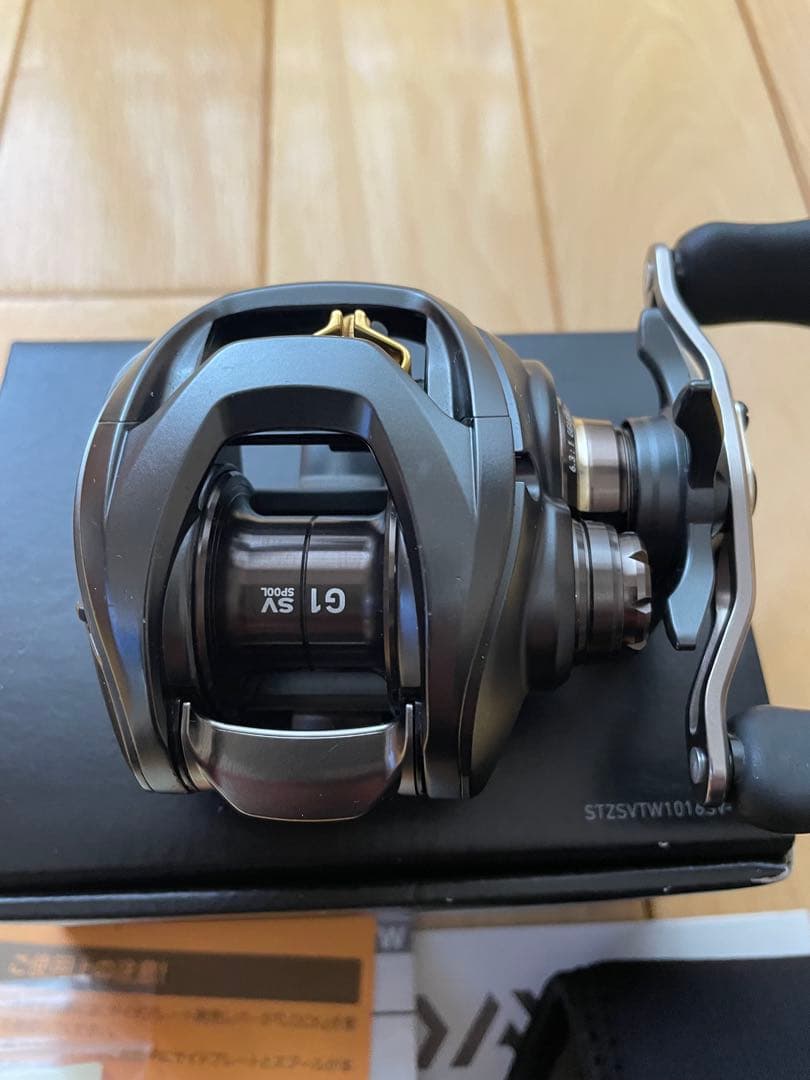 Daiwa STEEZ SV TW 1016SV-H 右ハンドル Daiwa STEEZ SV TW 1016SV-H 右ハンドル