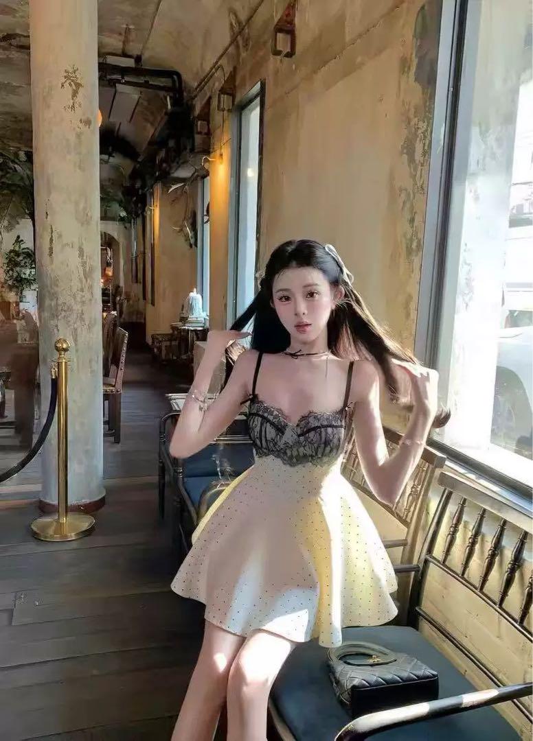 人気ファッション - 大人かわいいドット柄ミニドレス❤️結婚式