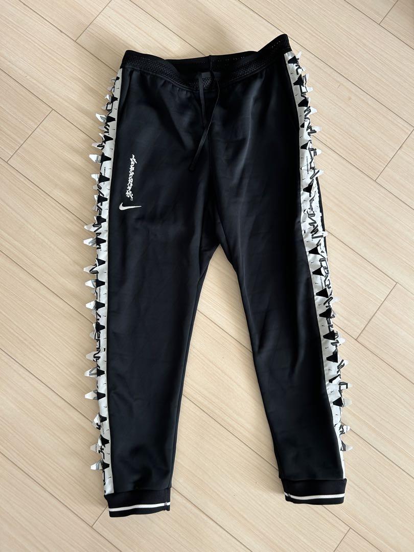 NIKE ACRONYM