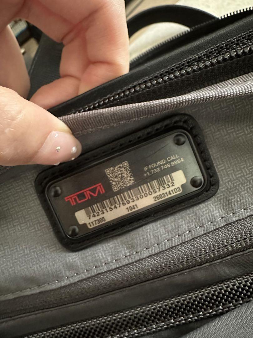 TUMI ALPHA3 エクスパンダブル オーガナイザー ラップトップ ブリーフ