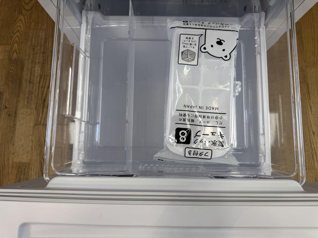 F033 Hisense 2ドア　冷蔵庫　ガラス扉　2020年　134L