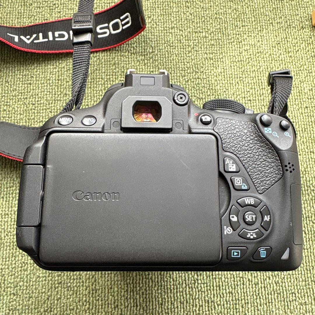動画撮影OK 反転モニター Canon Kiss X7i タッチパネル 美品