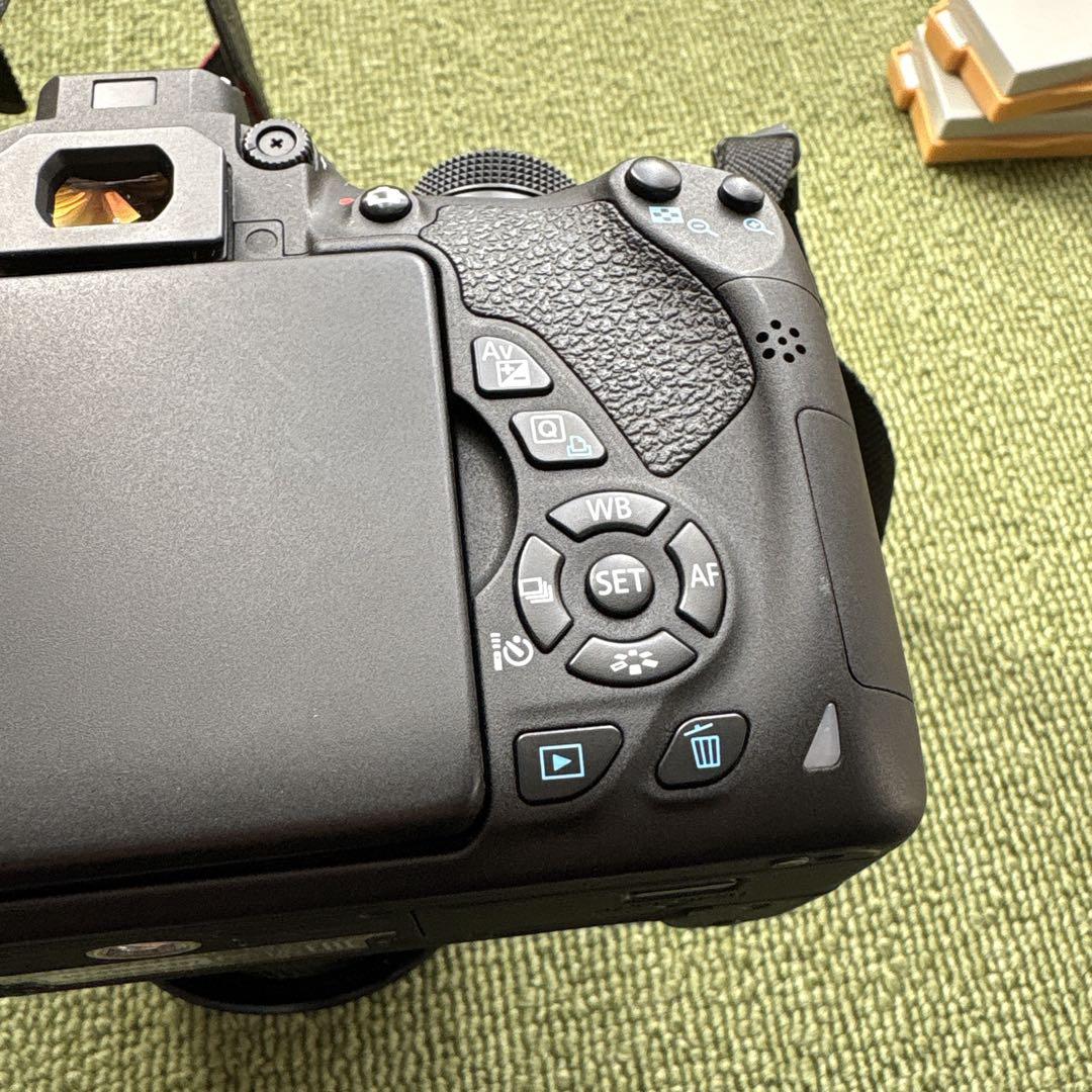 動画撮影OK 反転モニター Canon Kiss X7i タッチパネル 美品