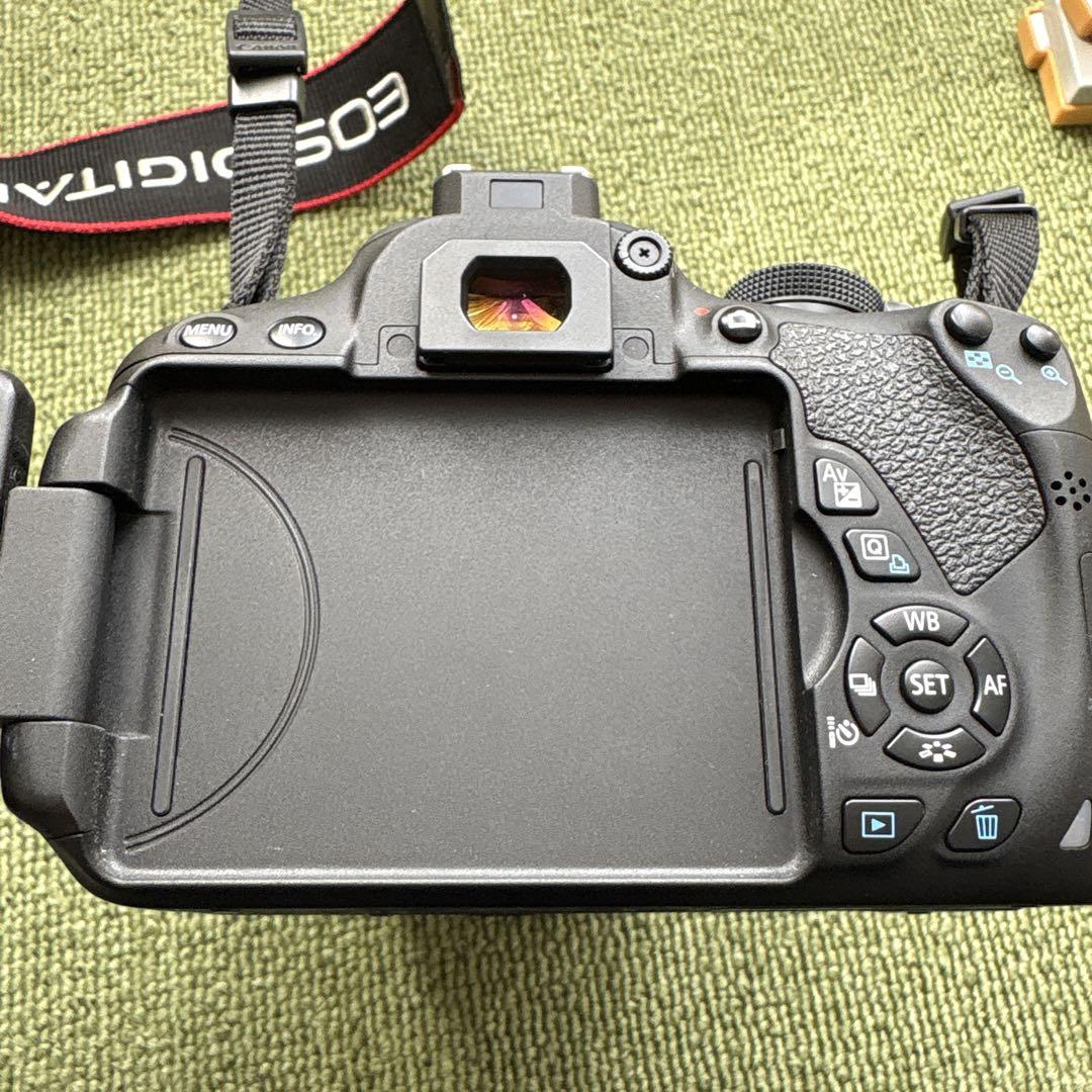 動画撮影OK 反転モニター Canon Kiss X7i タッチパネル 美品
