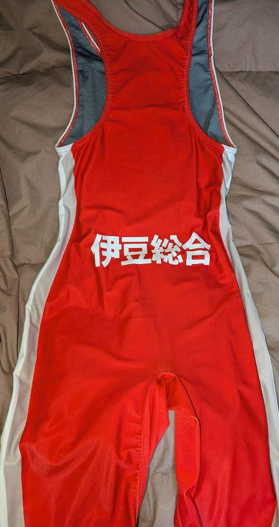 高校