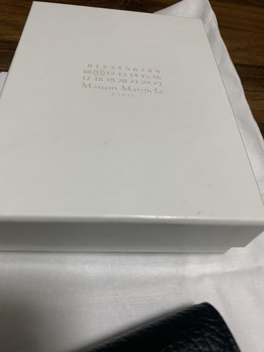 新品 メゾンマルジェラ 黒 6rh0y-m68087036738 三つ折り財布 新作超激安