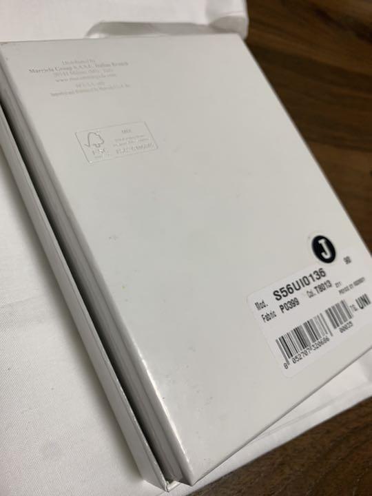 新品 メゾンマルジェラ 黒 6rh0y-m68087036738 三つ折り財布 新作超激安