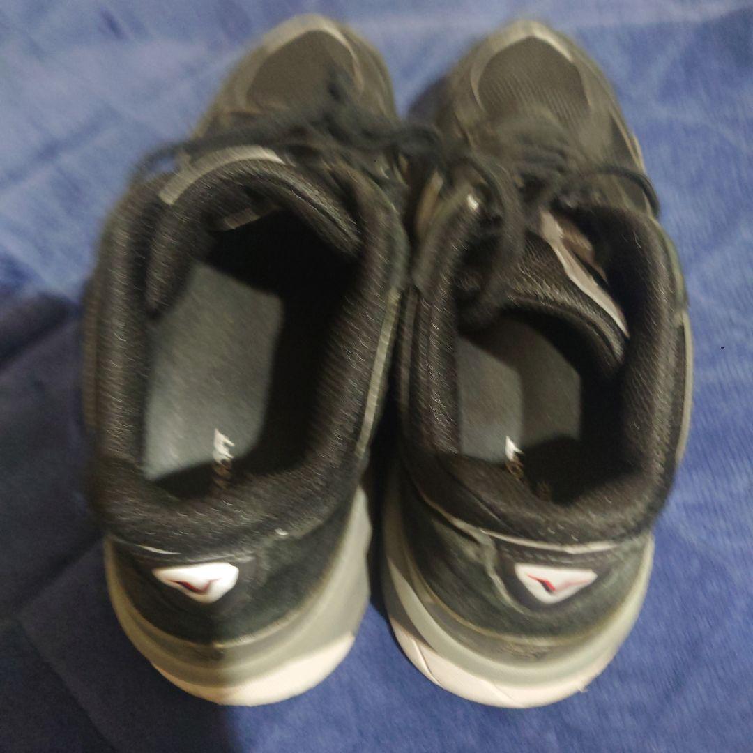ニューバランス NEW BALANCE 990V5