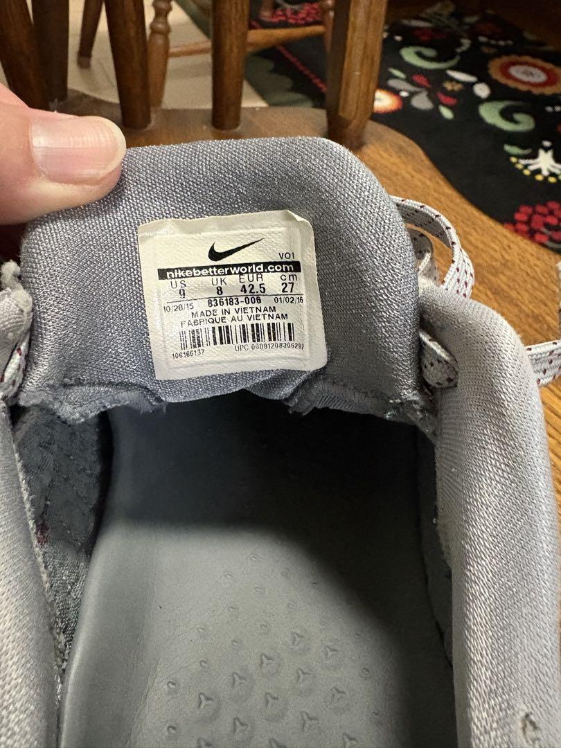 Nike Kobe 11 バスケットボールシューズ グレー/レッド