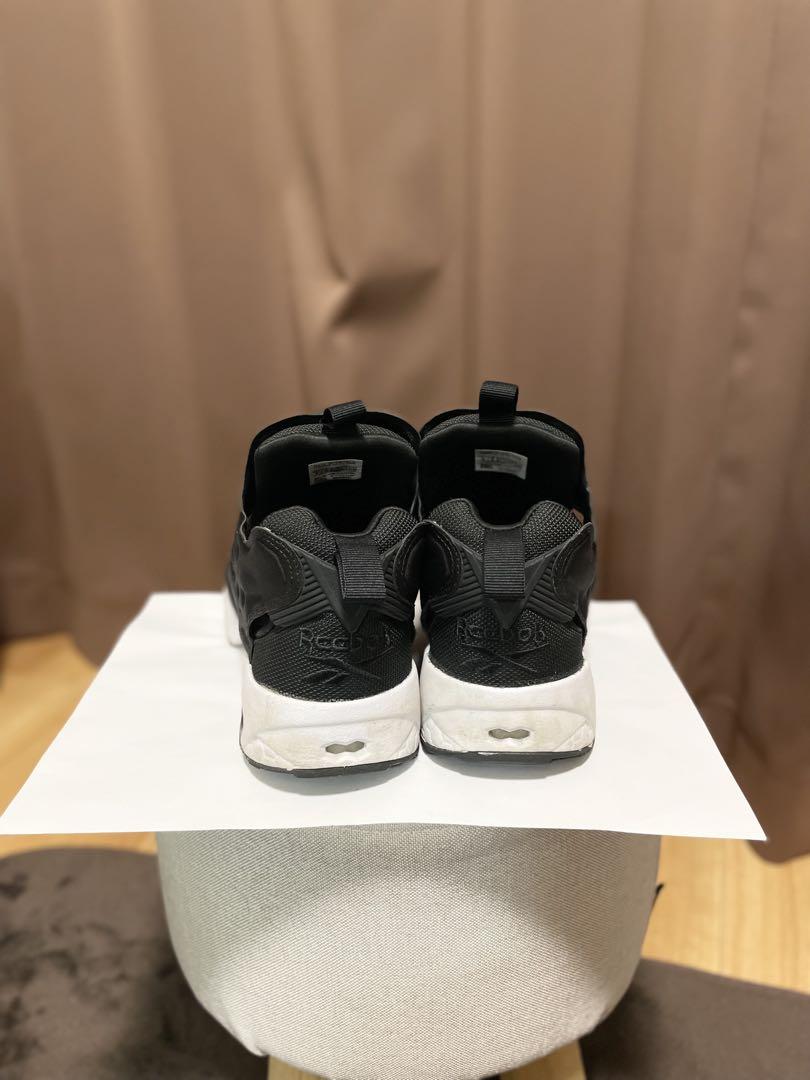 【美品】Reebok インスタポンプフューリー黒24cm