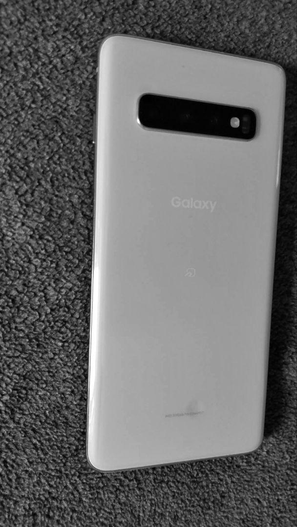 Galaxy - 【美品】GALAXY  S10 プリズムホワイト 本体 Galaxy S10 モバイル版 SM-G973C プリズムホワイト 美品