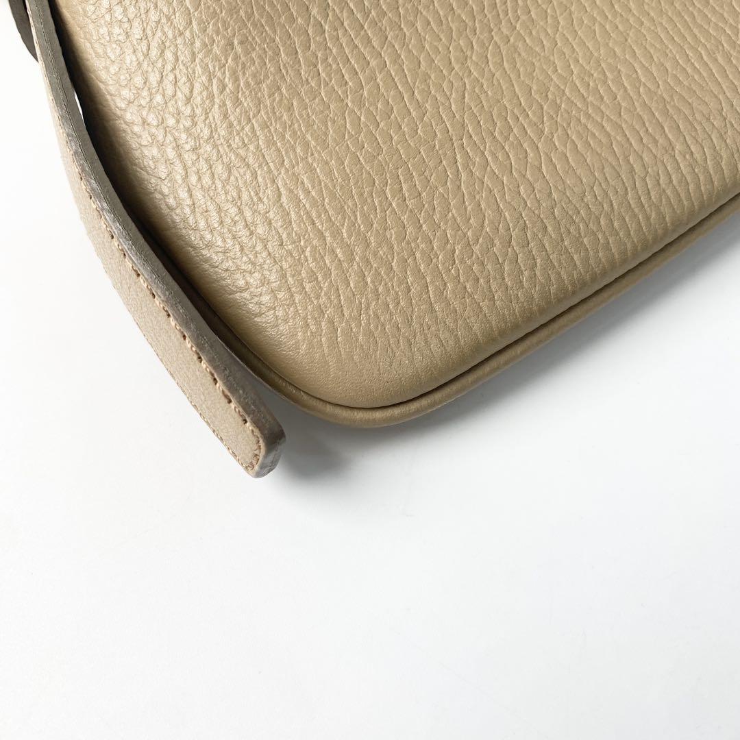 美品 バーバリー Burberry レザー ショルダーバッグ ベージュ