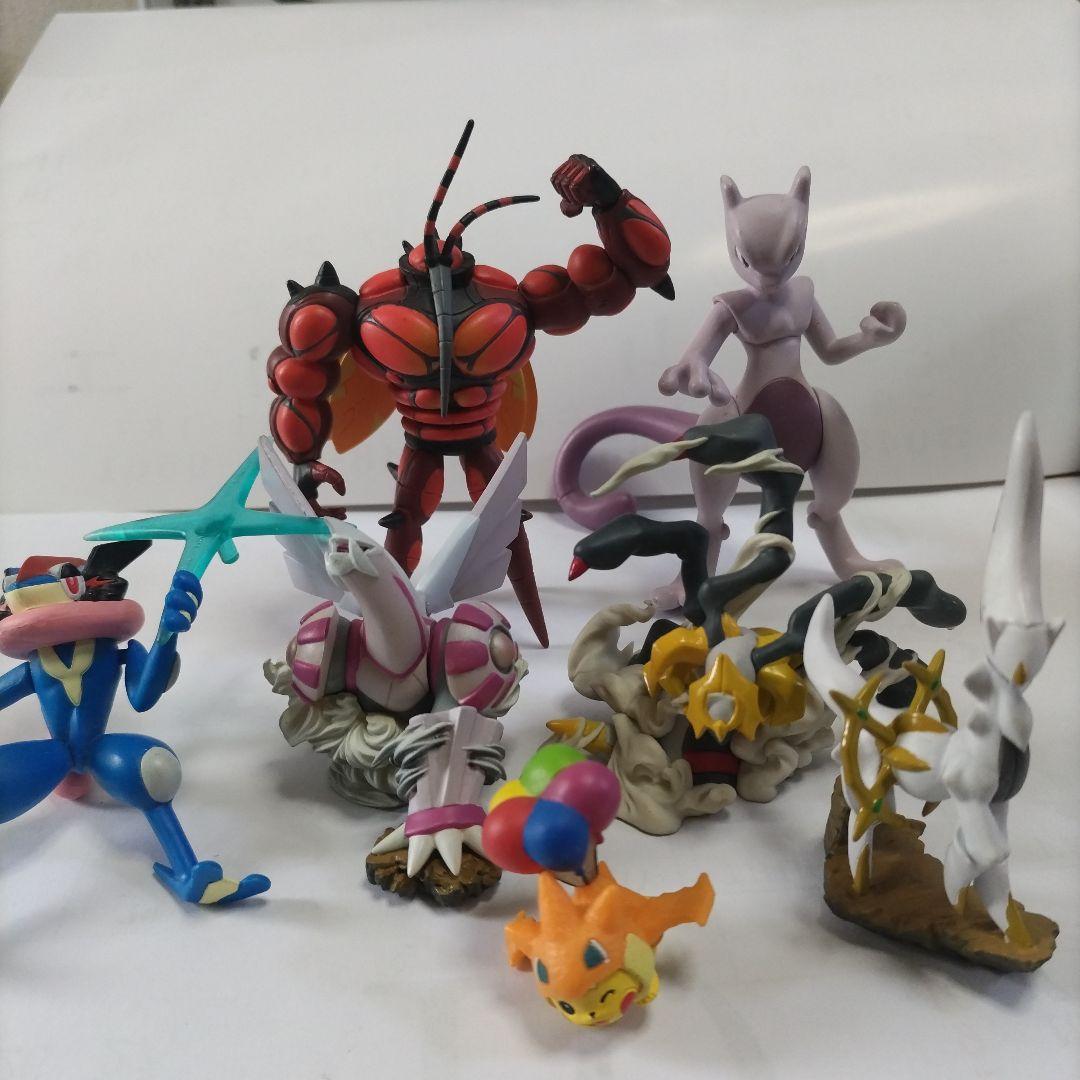 ポケモンフィギュア モンコレ マッシブーン サトシゲッコウガ メガピカチュウやや傷や汚れあり